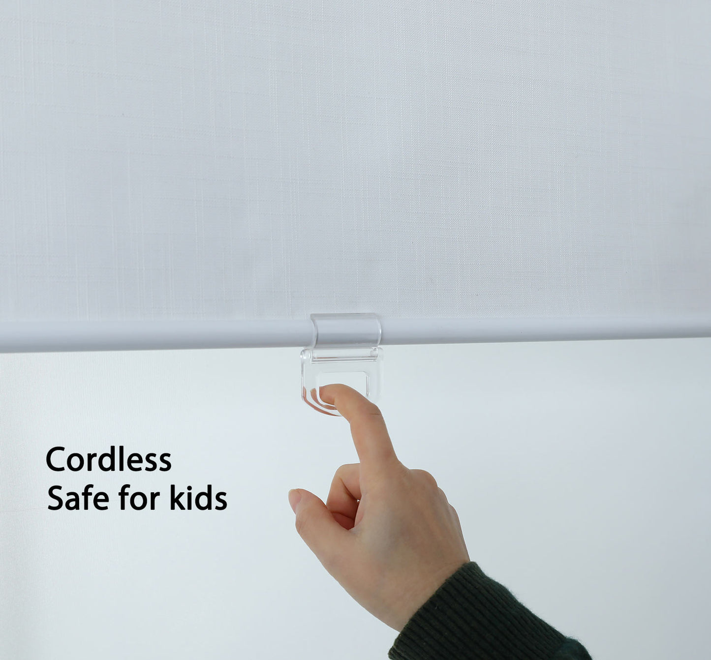 100% Polyester Maximus Blackout Roller Shade